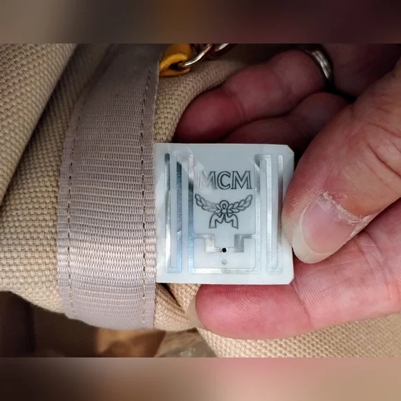 MCM Yellow Tote Bag with Iconic Monogram Pattern - Picture 11 of 13